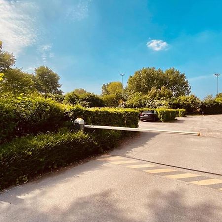 6-Person Apartment With Swimming Pool Tennis Court And Free Parking 25 Le Touquet Exterior photo