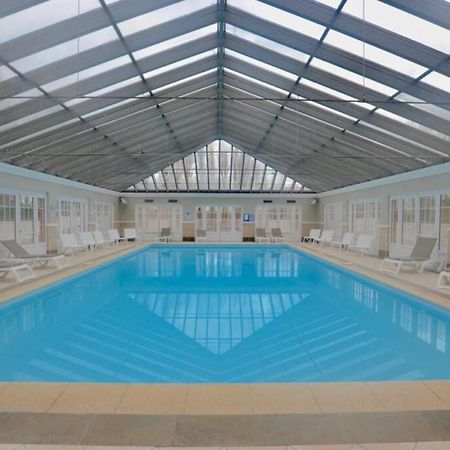 6-Person Apartment With Swimming Pool Tennis Court And Free Parking 25 Le Touquet Exterior photo